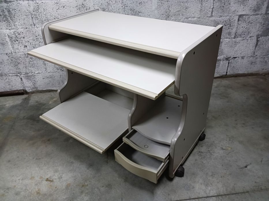 Secretaria multifuncional, estrutura resistente com rodas, 96/80/50cm