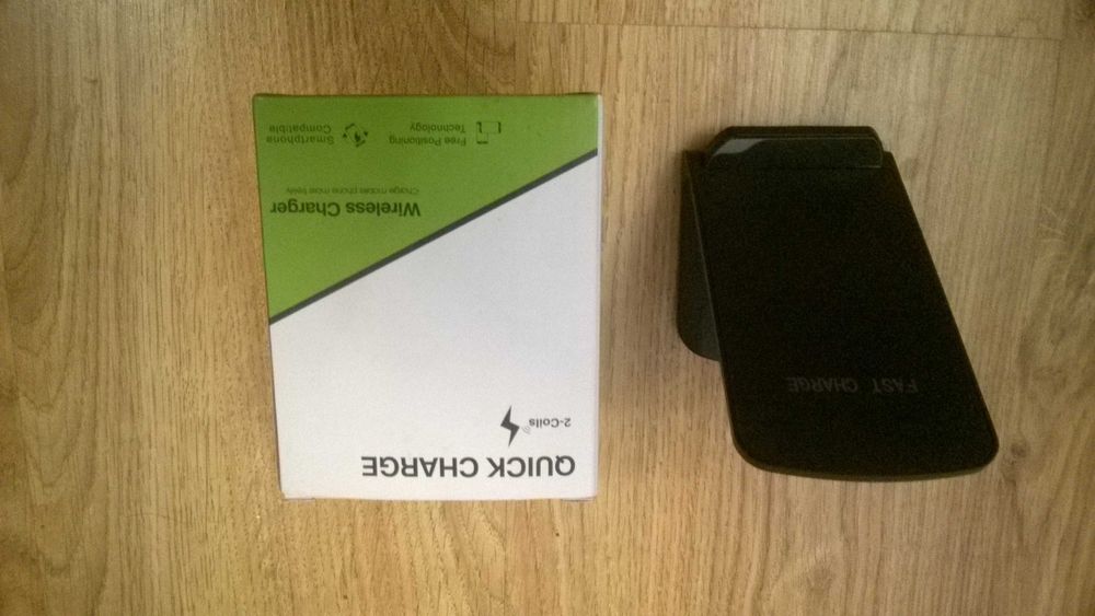Bezprzewodowa indukcyjna ładowarka / charge wireless charging stand