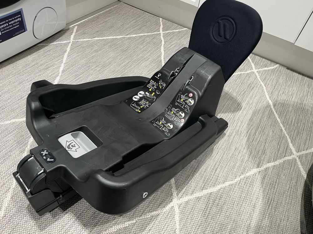 Fotelik Avionaut do 17,5 kg + baza IQ Avionaut
