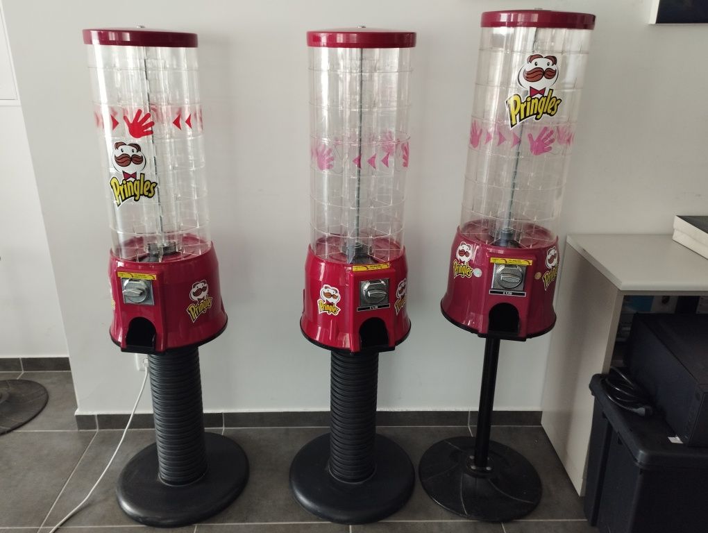 3 máquinas de Pringles