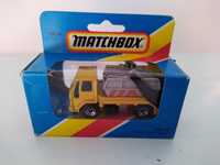 Ford Camion Container MB 40 Matchbox pudełko