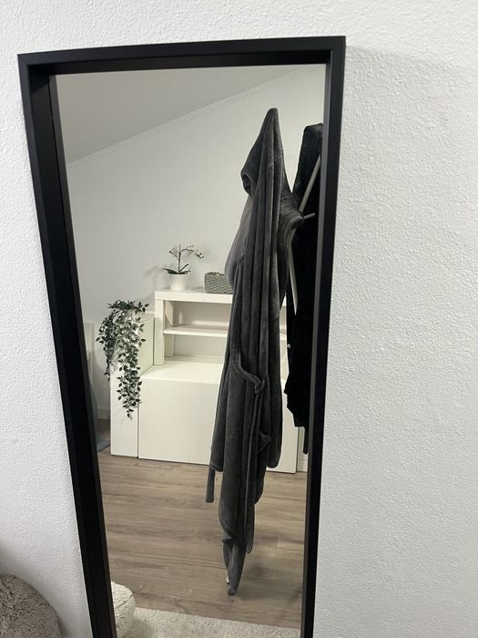 Espelho alto Ikea