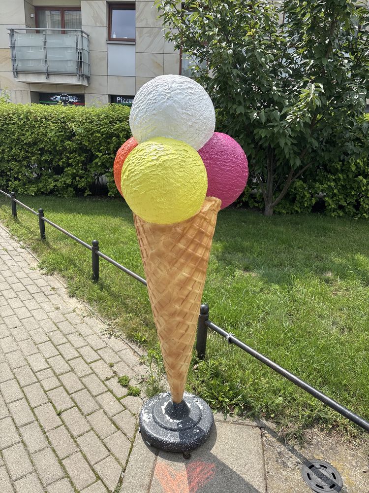 Figurka Reklamowa Lody  – Duży Stojak Reklama