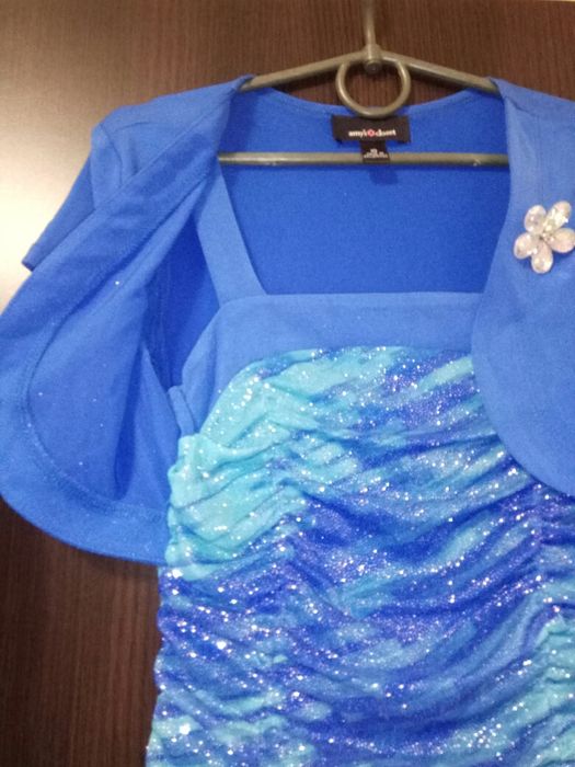 СКИДКА! Нарядное праздничное платье, клинья, блёстки, 9-10 лет.ЗВОНИТЕ