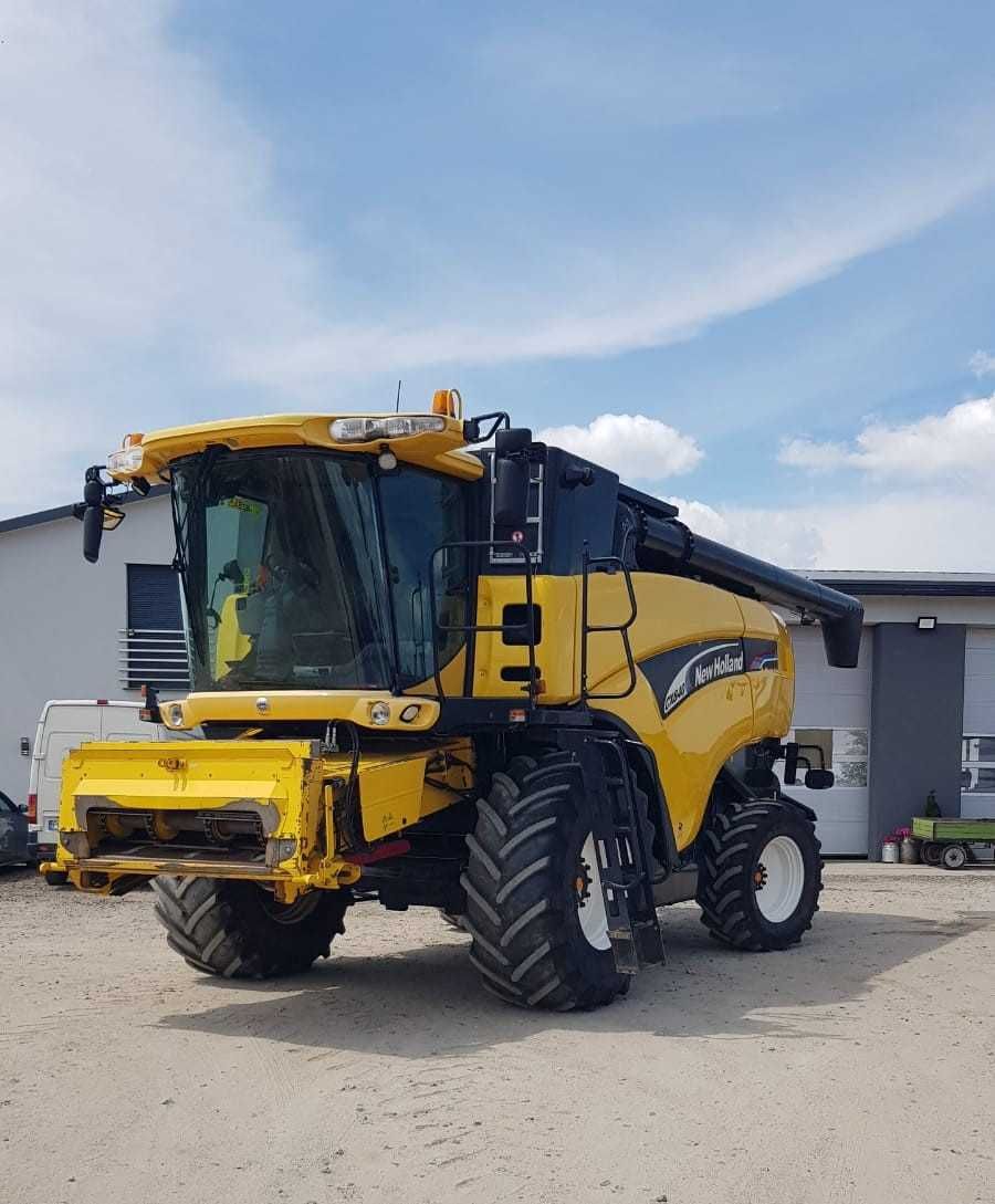 Kombajn New Holland CX 840 heder klimatyzacja 2003 r.