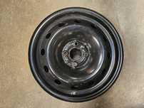 (V1) 15&#039;&#039; Felga stalowa Fiat Panda 500 Punto Ford Ka Citroen Nemo Peugeot Bipper Lancia / 6Jx15 ET40 4x98