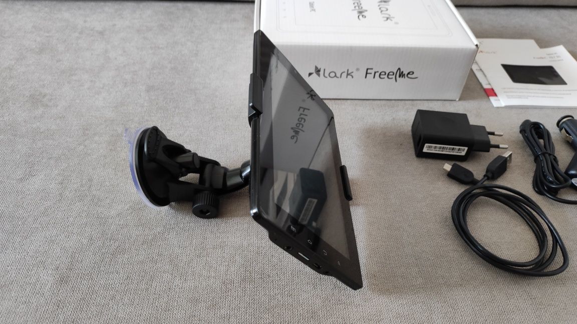 Tablet lark Freeme 70.7 3G