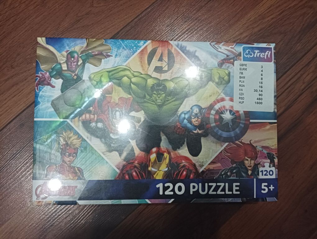 Trefl Puzzle Avengers