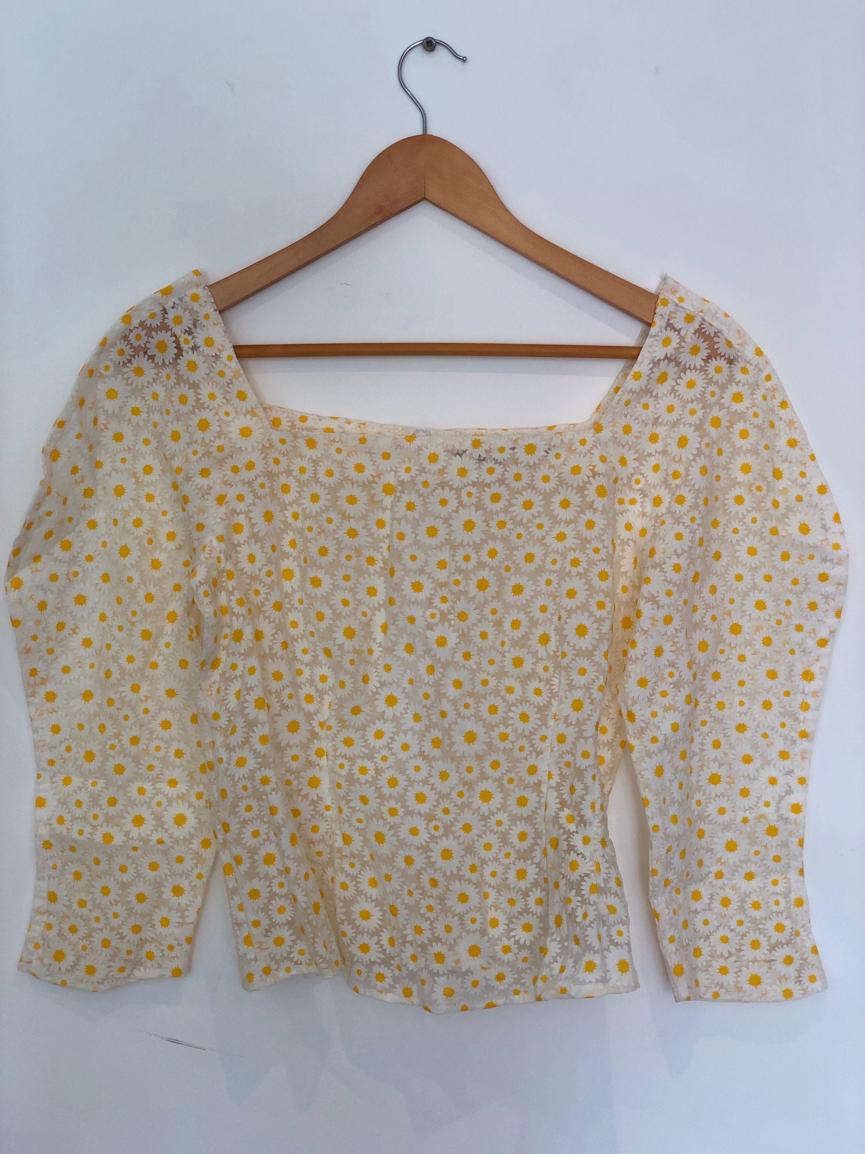 Sfera blusa flores