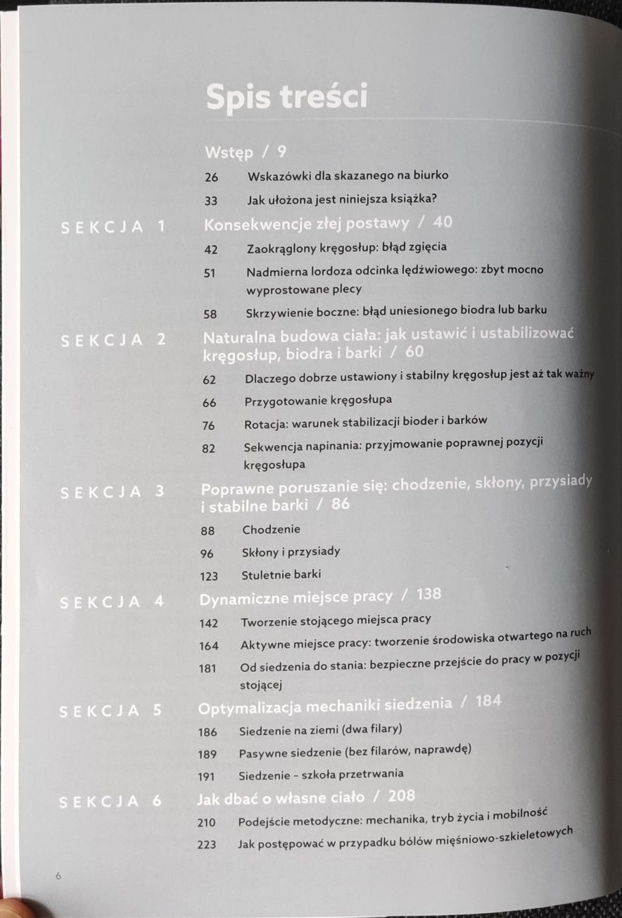 "Skazany na biurko. Postaw się siedzącemu światu". dr Kelly Starrett