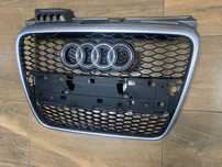 AUDI RS4 B7 GRILL ATRAPA ORG.
