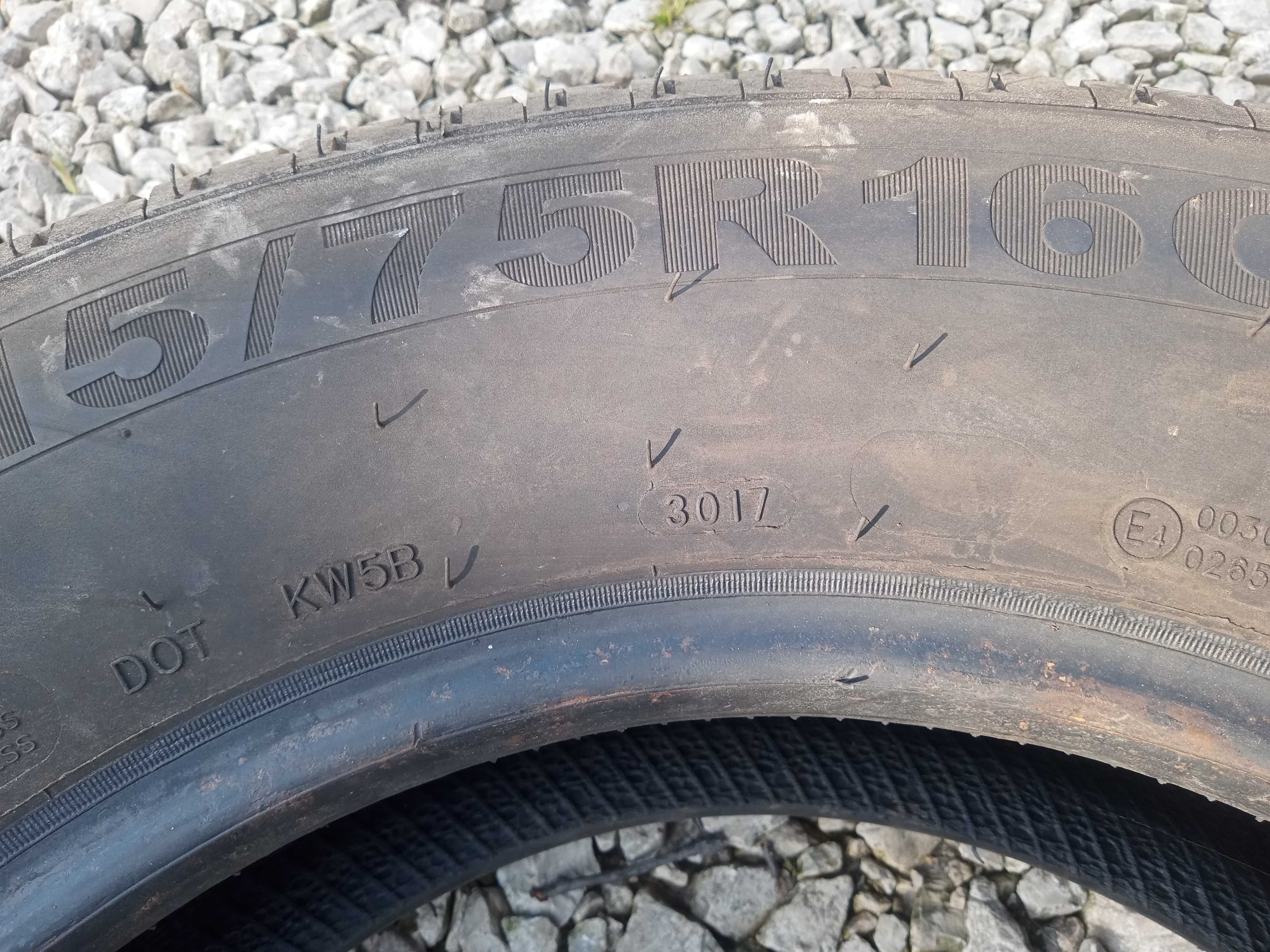 Opona Mazzini Effivan  215/75R16C