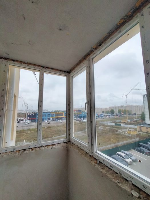 Продам 2 кімнатну квартиру по супер ціні в ЖК Київський маєток.