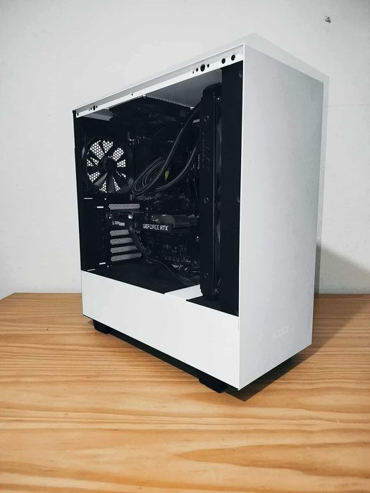 Torre Gaming  [CUSTOM 3]