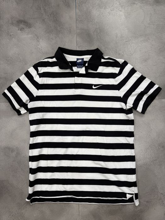 Stylowa koszula polo Nike rozmiar M białoczarna