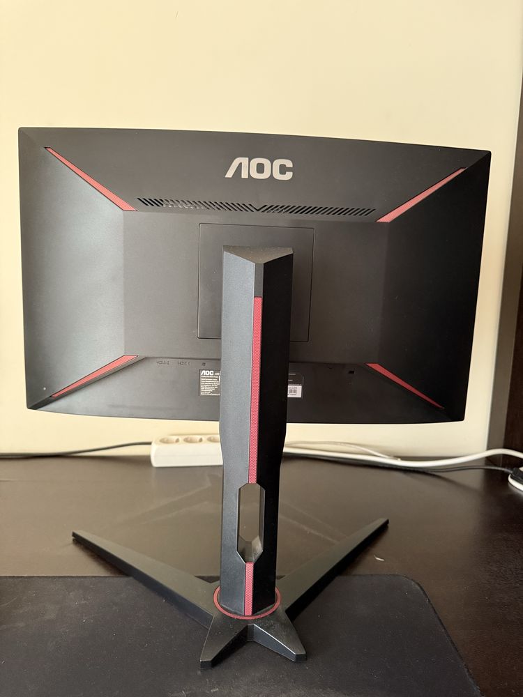 Monitor Curvo AOC LCD 23,6”