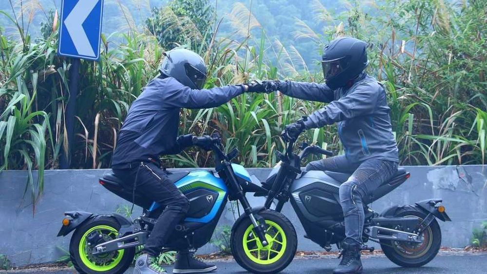 TROMOX Mino e-moto (*Oferta de capacete)