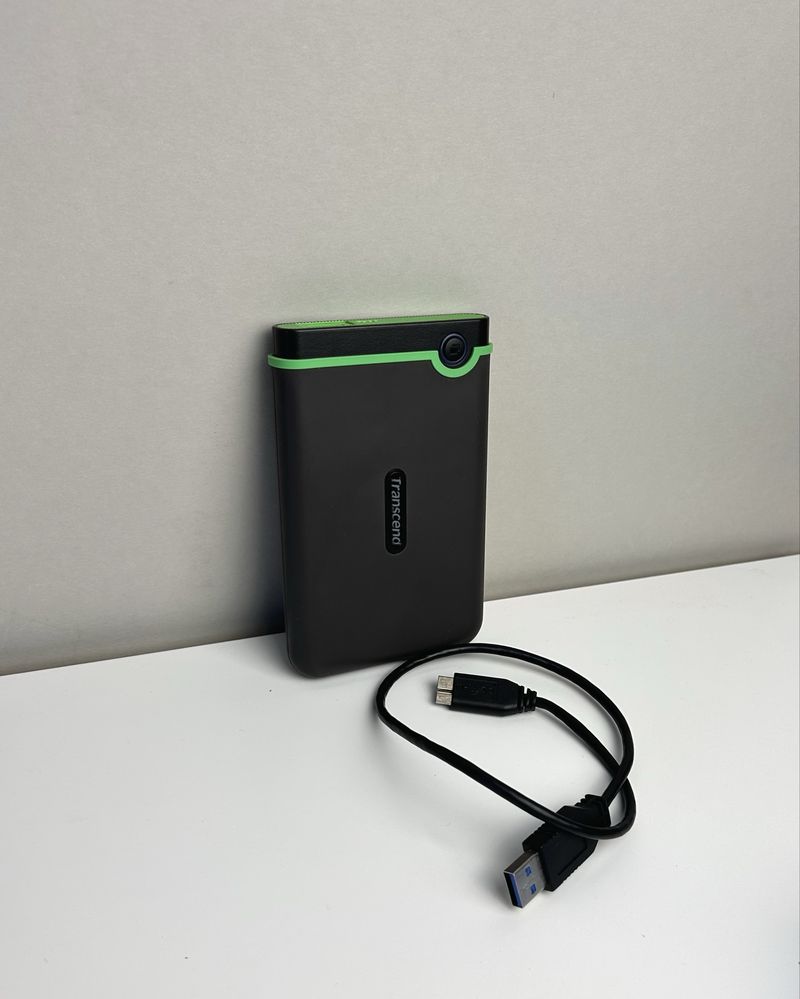 Зовнішній жорсткий диск 2TB Transcend