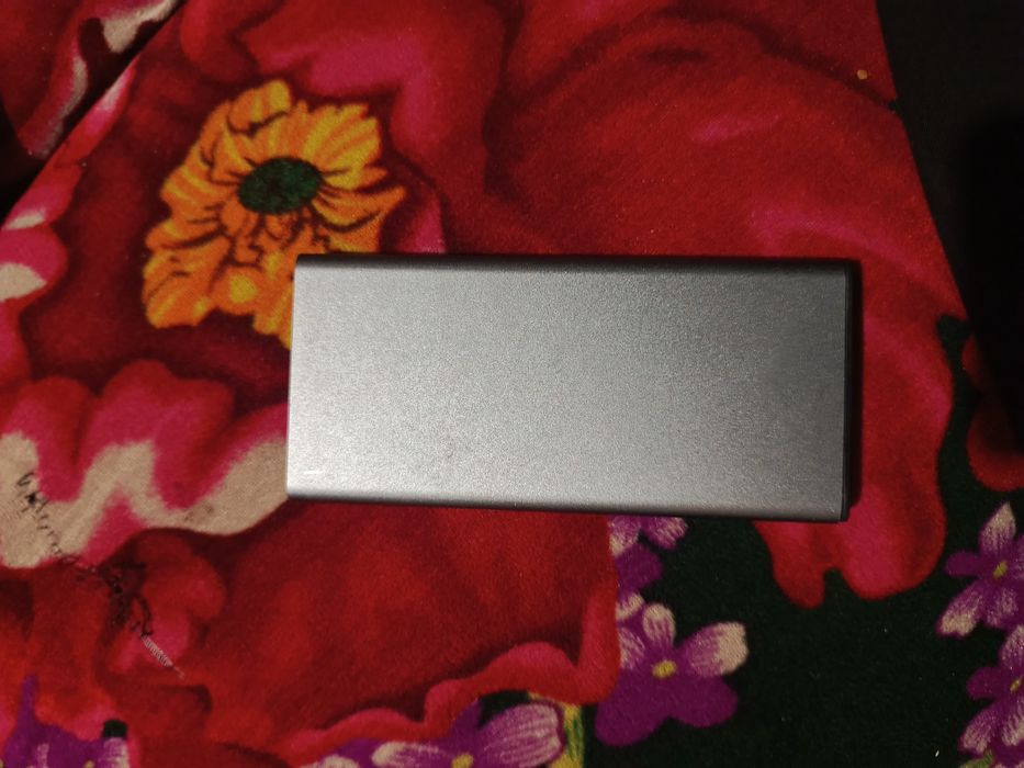 Продам повербанк