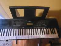 Sprzedam keyboard Yamaha PSR-E273