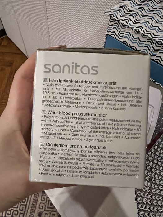 Nowy ciśnieniomierz Sanitas SBC 23 na nadgarstek