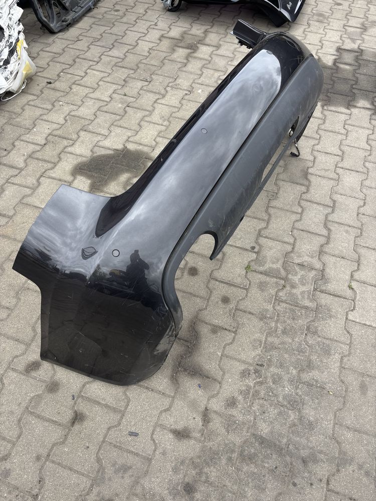 Audi a4 b8 kombi zderzak tył pdc LZ7L