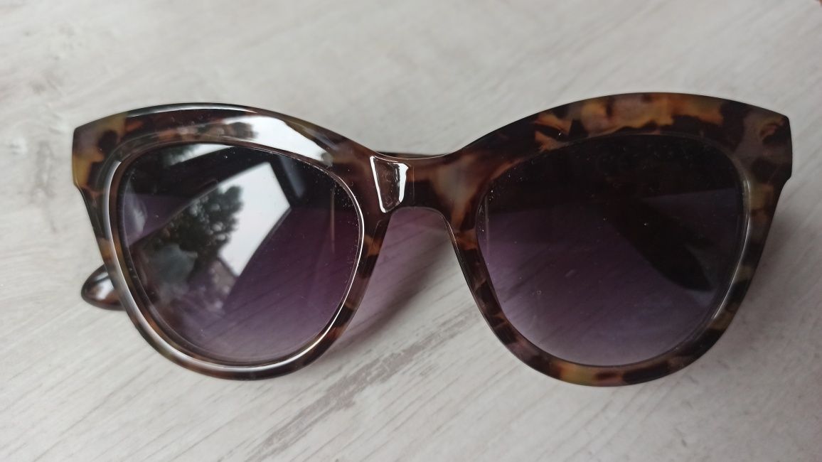 Okulary przeciwsłoneczne BonPrix