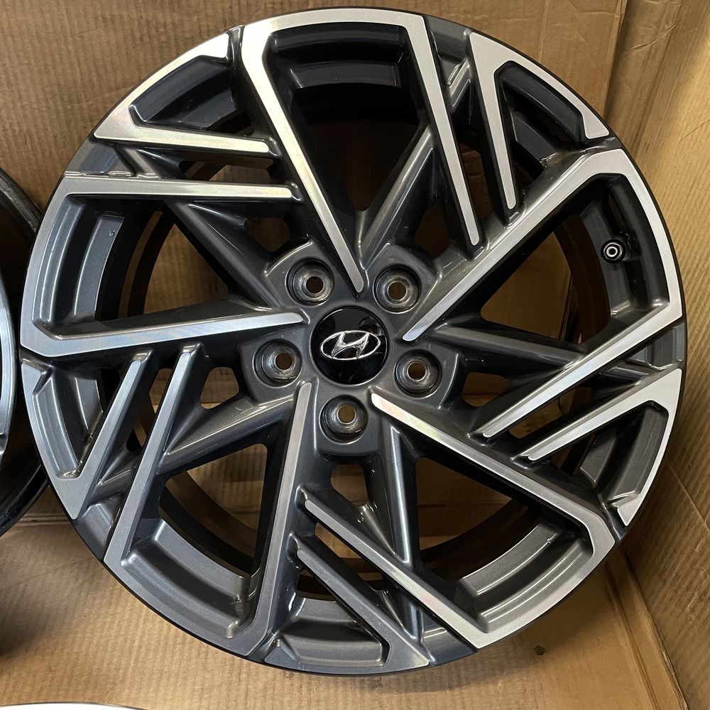 JAK NOWE! Oryg. felgi HYUNDAI KONA N-Line 5x114,3/ET52/7,5x18+czujniki