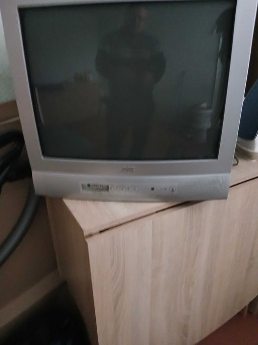 Телевізор   JVC  РОБОЧИЙ !