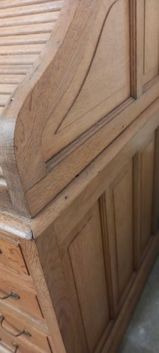 Sekretarzyk z litego dębu