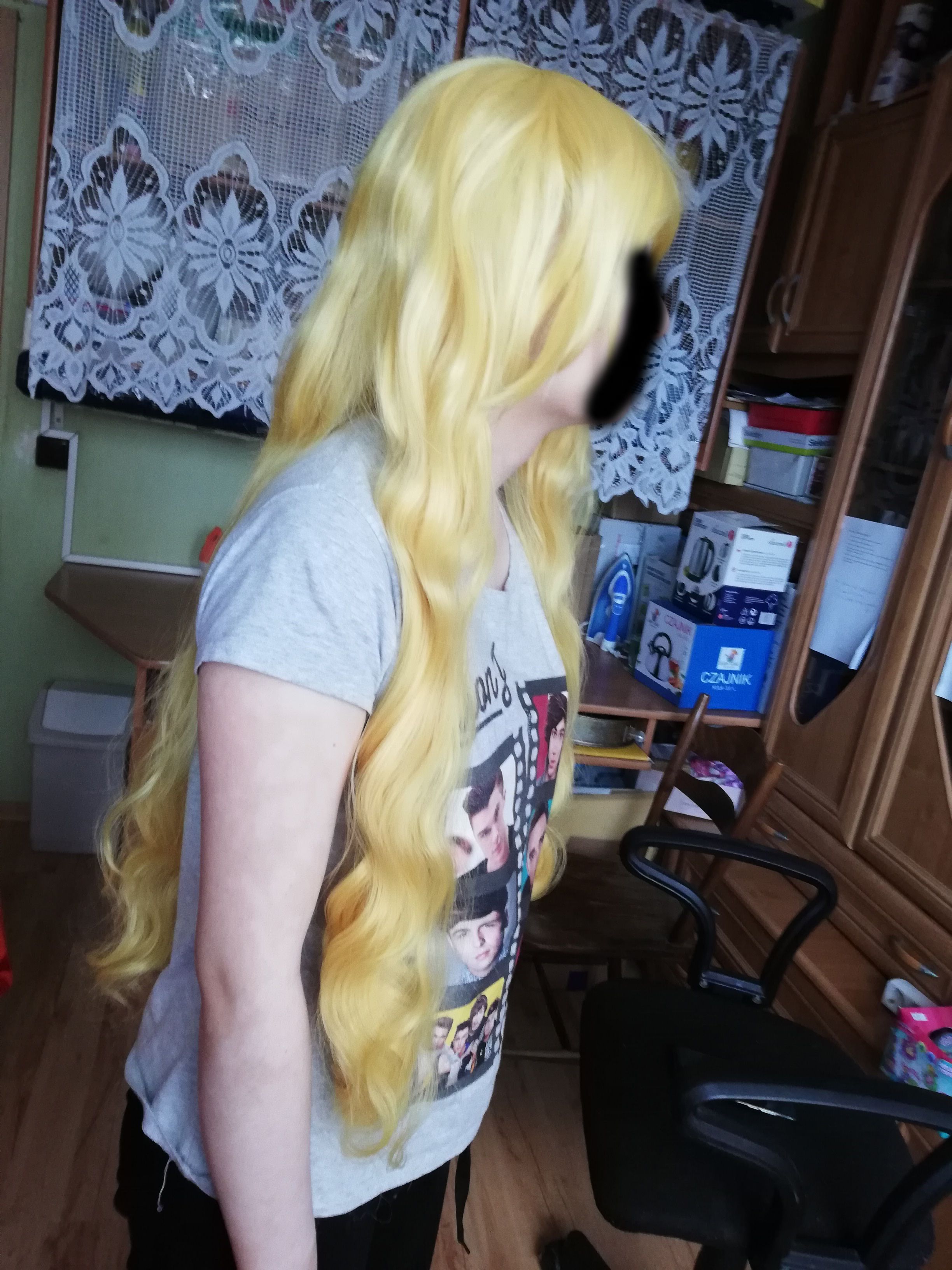 peruka blond długa kręcona cosplay żółta przebranie wig prezent