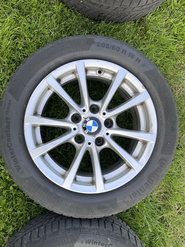 Felgi BMW 16” 5x120 z oponami zimowymi Continental. f20 F30
