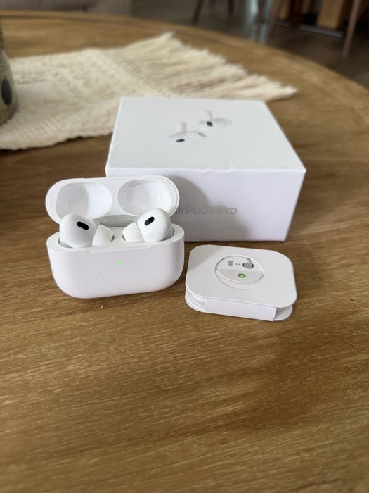 iPhone 15 pro / Apple Watch / AirPods