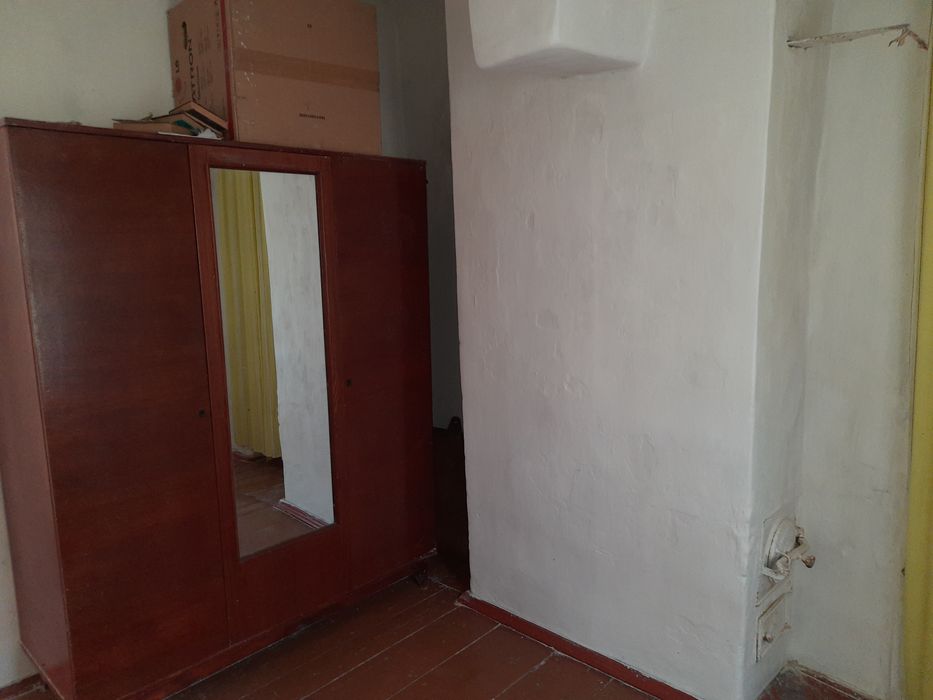 Продам будиннк  в с Яроповичі.