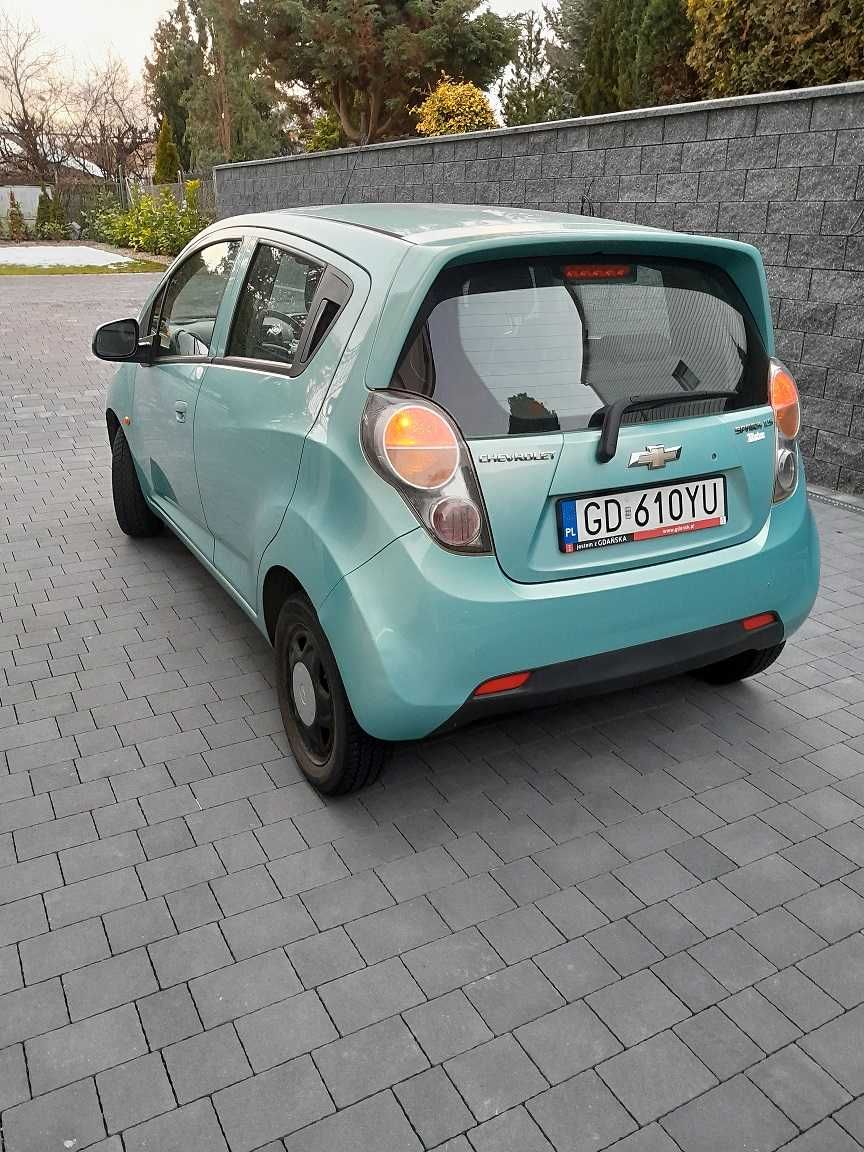 Spark 1,0 benzyna klima