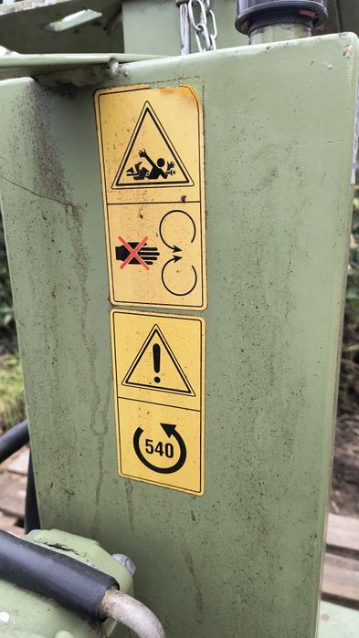 Łuparka do drewna  ciągnikowa