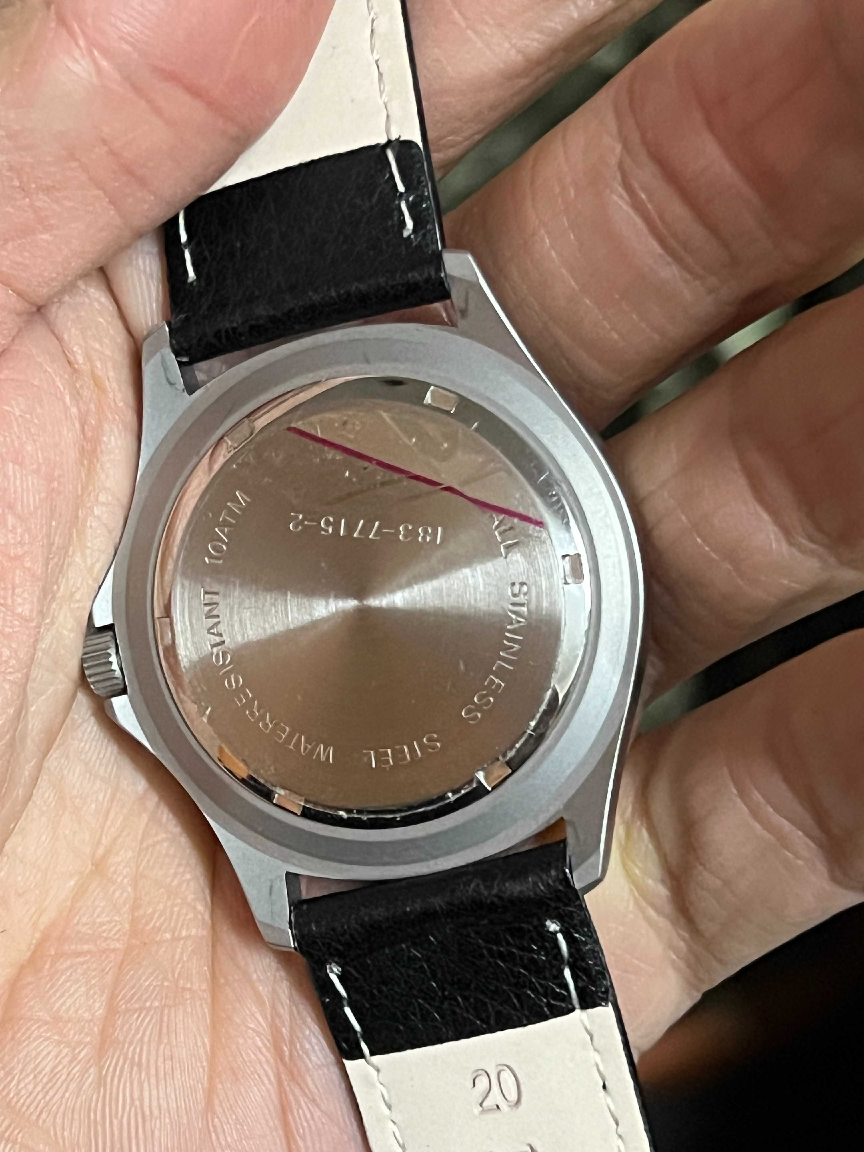 DeCave Relógio Quartz