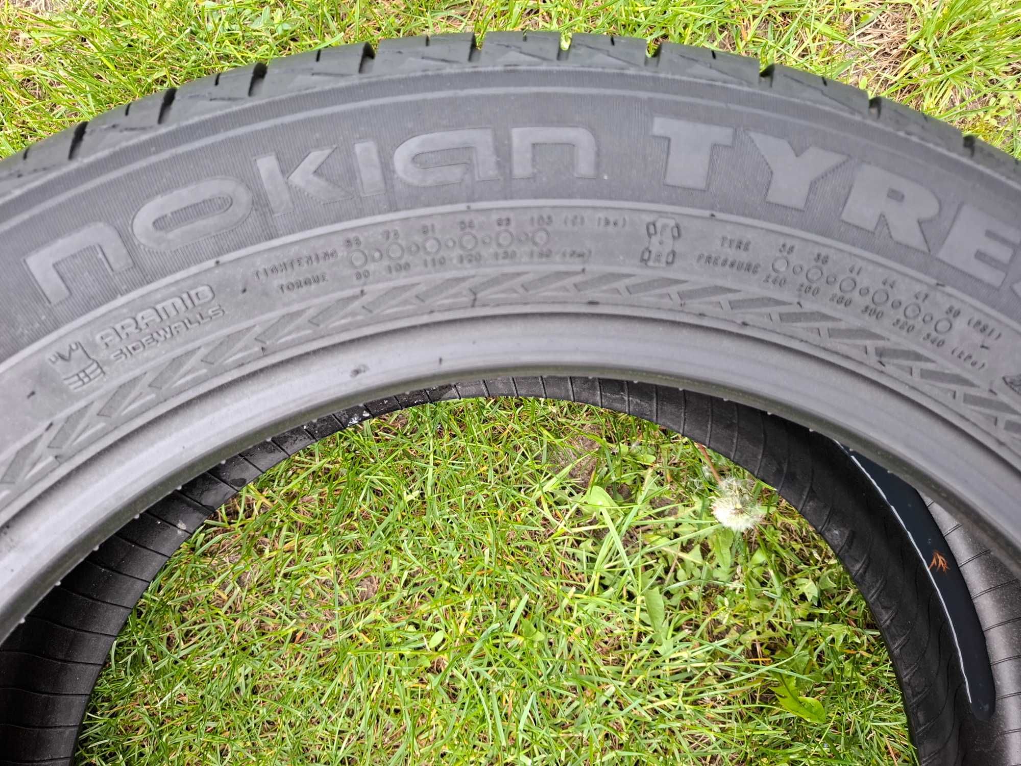 Opony Nokian 225 55 R  18