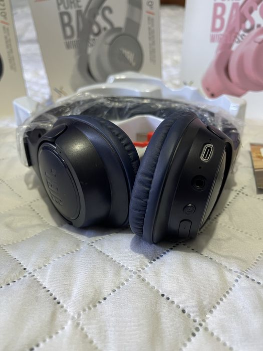 Headphones JBL 710BT
