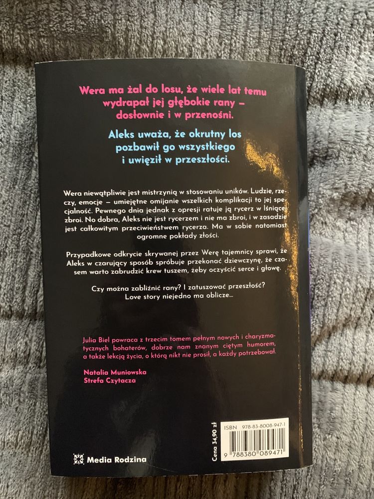 Książka Julia Biel - To nie jest do diabła love story - Skin Deep