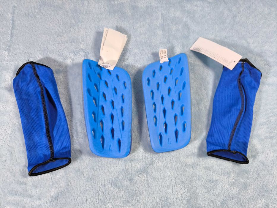 Футбольные щитки Adidas X League M Синие