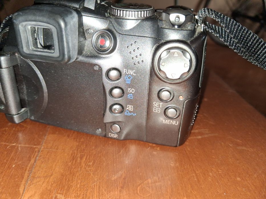 Фотоапарат CANON Power Shot S3IS 6.0 mega pixels