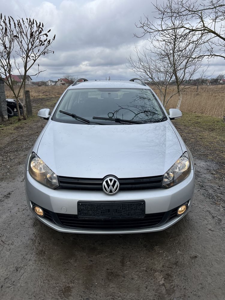 Продам бампер  Golf 6 Універсал