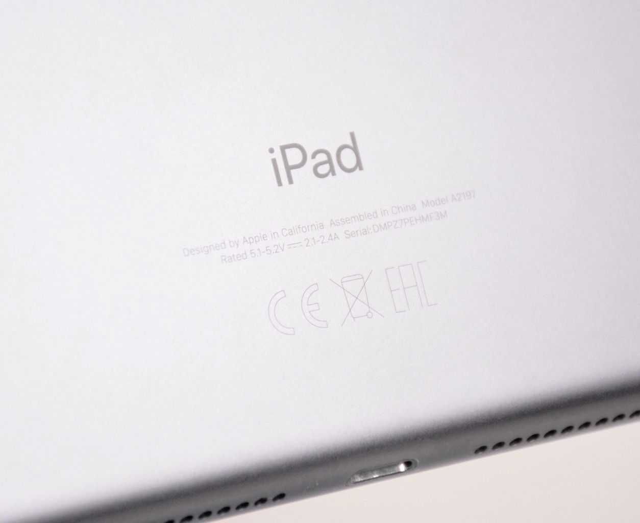 Apple iPad 7 gen. A2197 2/32GB Używany Szary