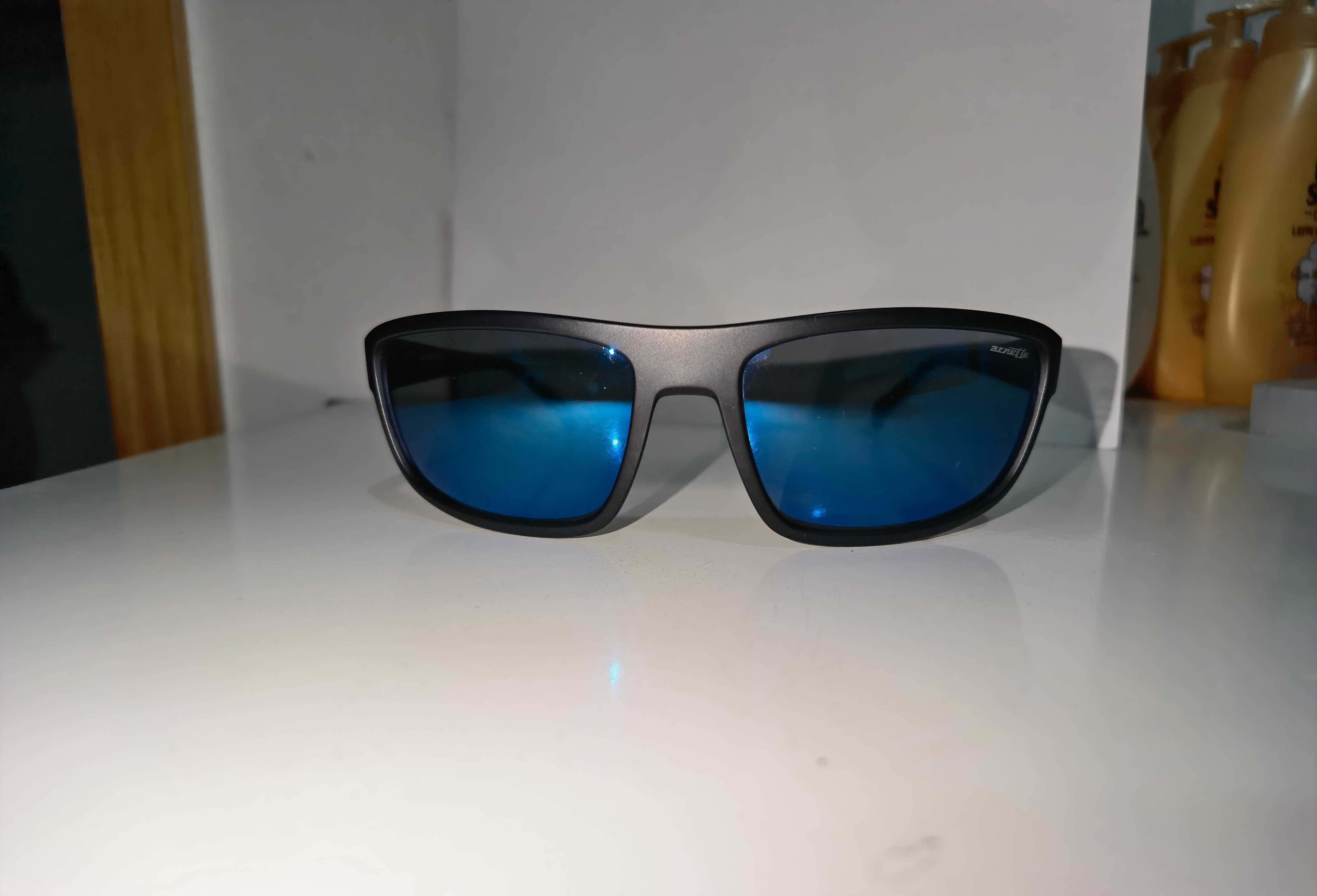 Óculos de Sol Arnette Borrow AN4259 01/55 (Usados, como novos)