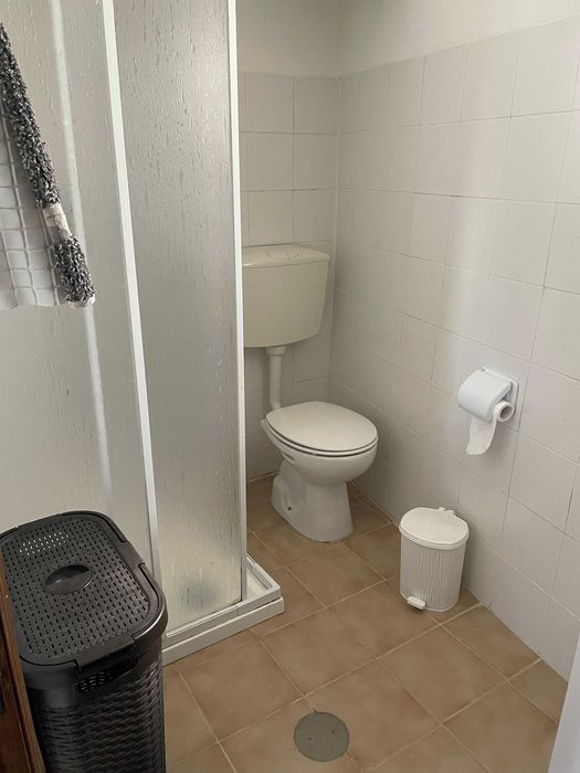 Alugo  em Gambelas Faro, quartos para  estudantes