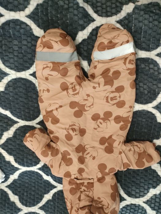 Kombinezon niemowlęcy