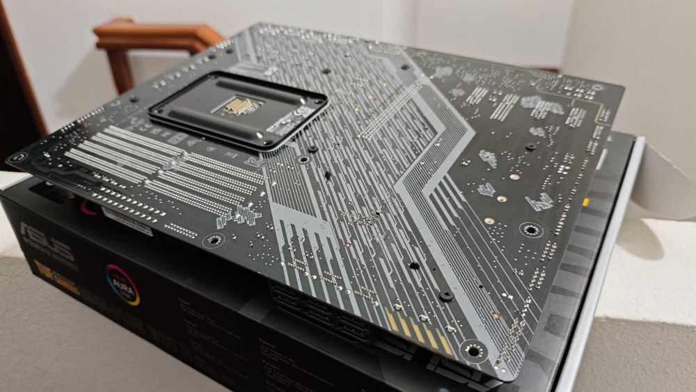 ASUS TUF Gaming B550-PLUS WiFi II Motherboard c/garantia