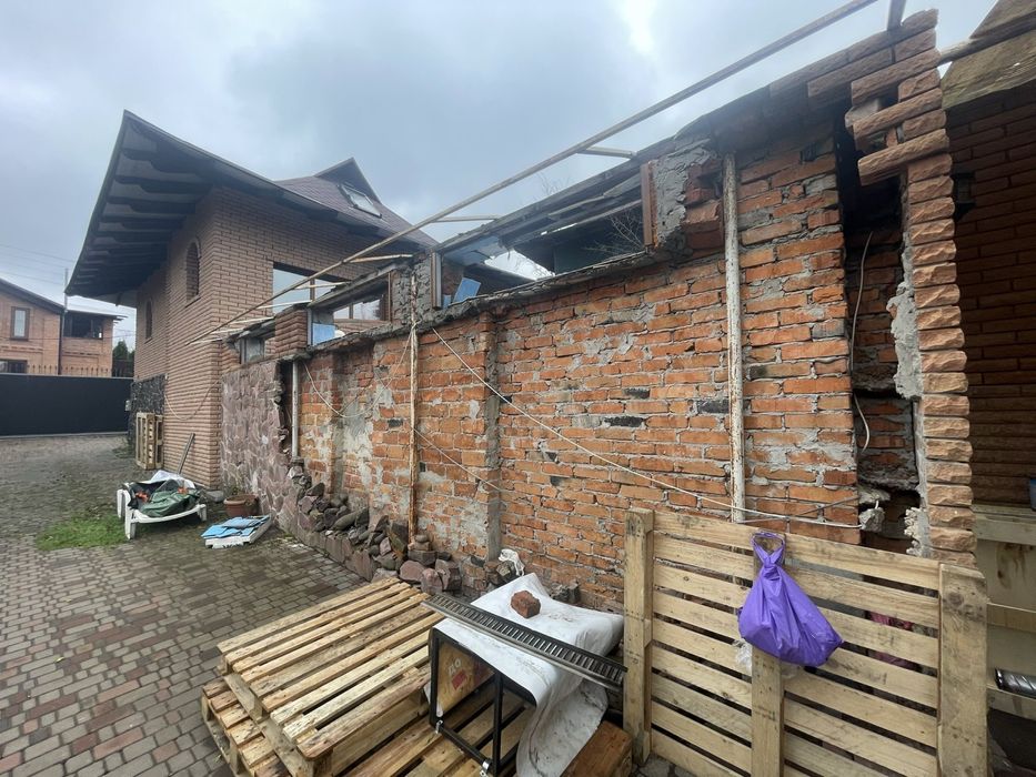 Продаж двоповерховий будинок, приватизована ділянка 6сот, 5км до Києва