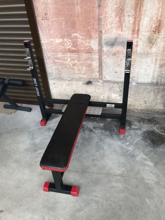 Скамья для жима горизонтальная InterAtletikGym ST304